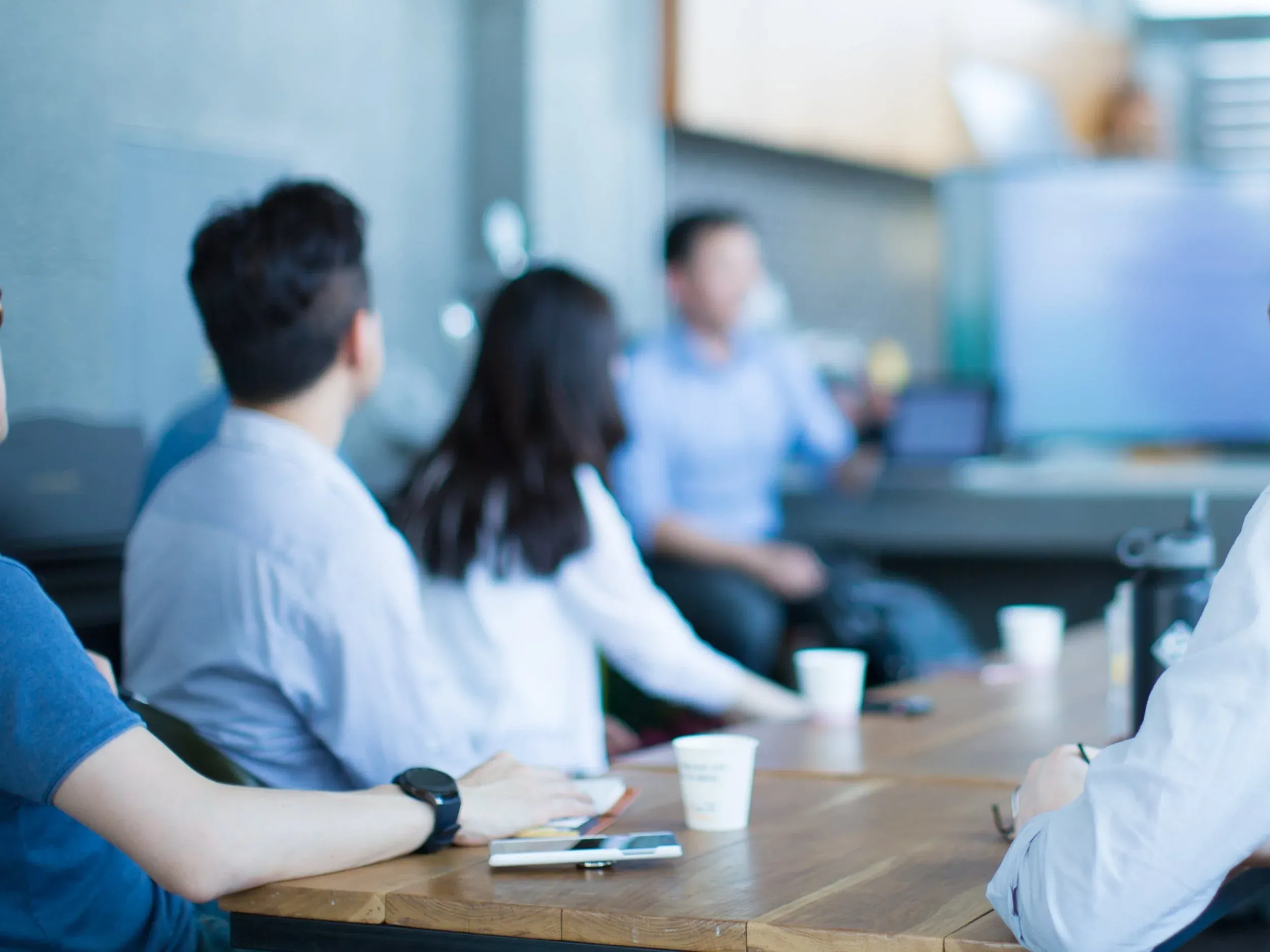 image of brainstorm session with sticky notes (for a b2b saas)